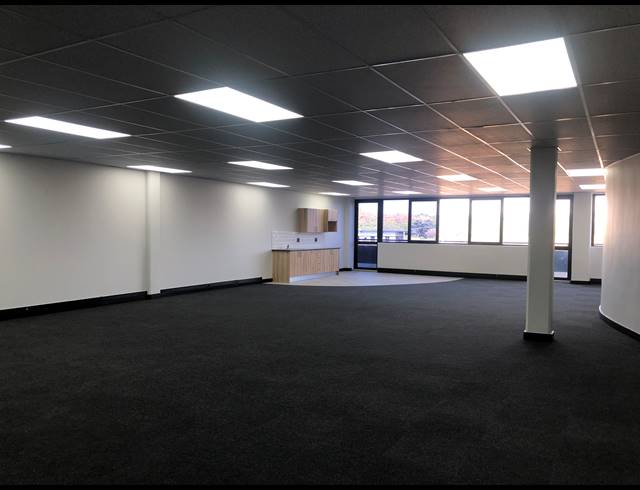 208M² OFFICE TO LET IN ROSEBANK
